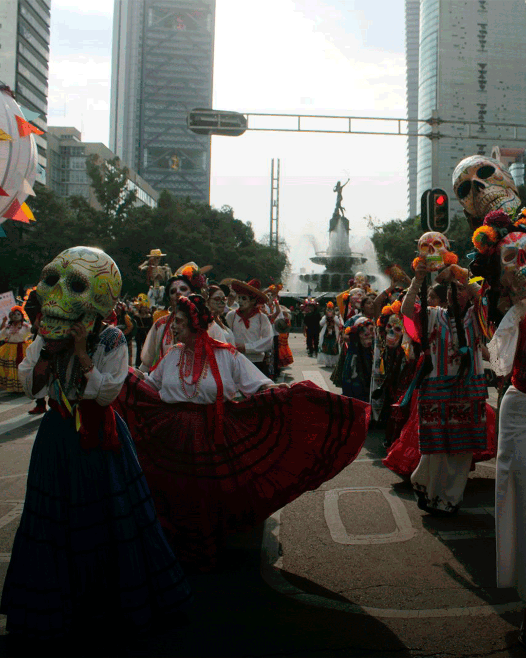 Gran Desfile de Día de Muertos - Radio Utopix